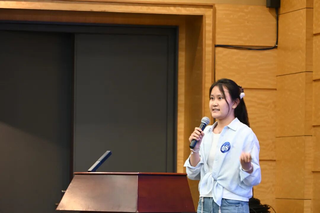7cb15837b75dcef8ed399b865a36d92e.jpg